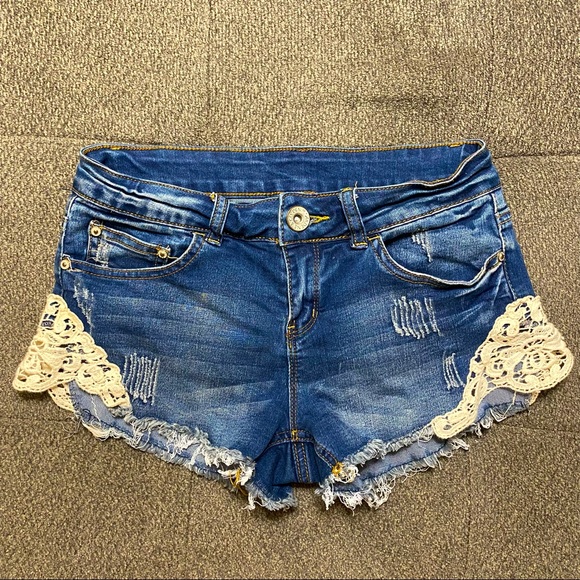 Distressed Lace Jean Shorts, Low Rise by Ardene - Picture 1 of 9